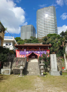 ご社殿（安里八幡宮）