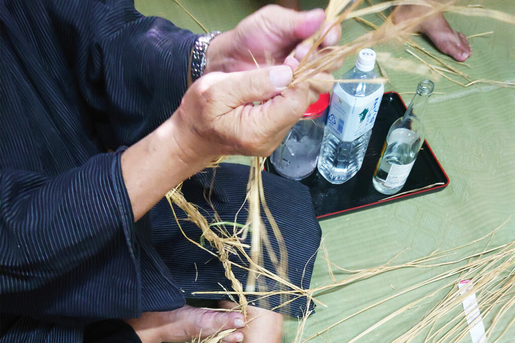 ワラサー（稲わらの鉢巻き）